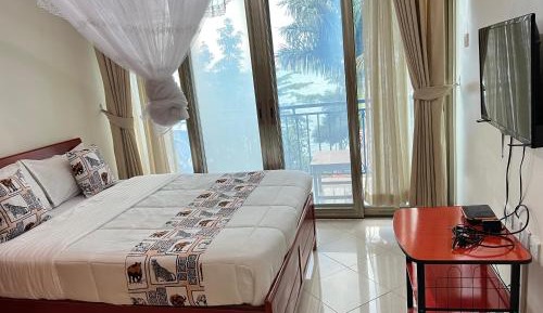 Double Room with Lake View