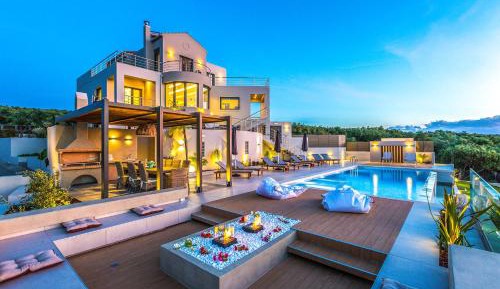 Deluxe Villa