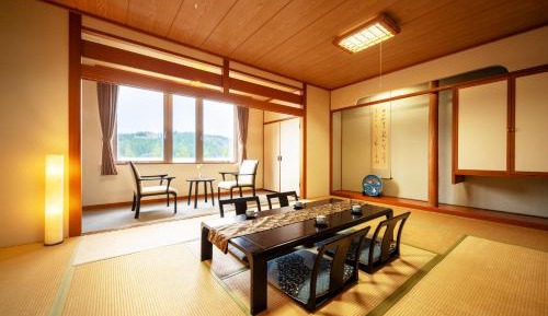 Japanese-Style Quadruple Room