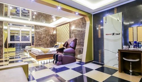 King Suite