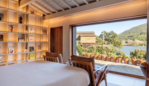 Exclusive Suite with River View