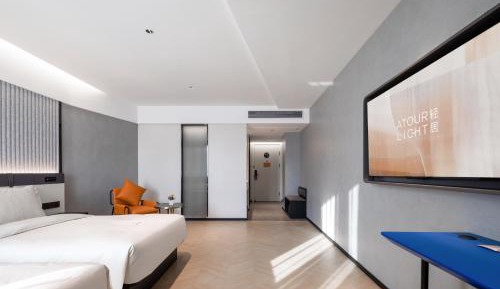 Super Twin Room
