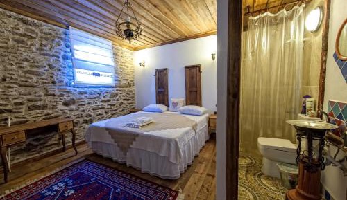 Superior Double or Twin Room (Elies)