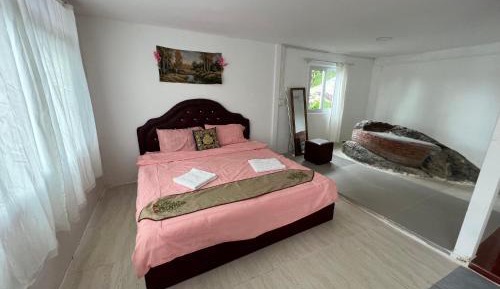 Deluxe Triple Room with Sea View