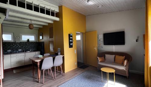 Apartment with Garden View