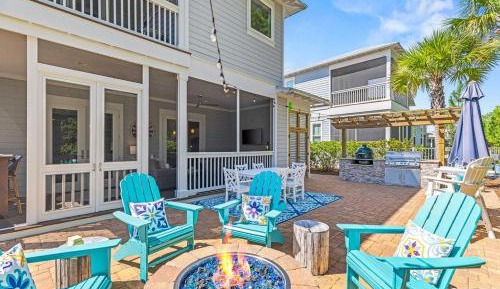 Four-Bedroom Holiday Home