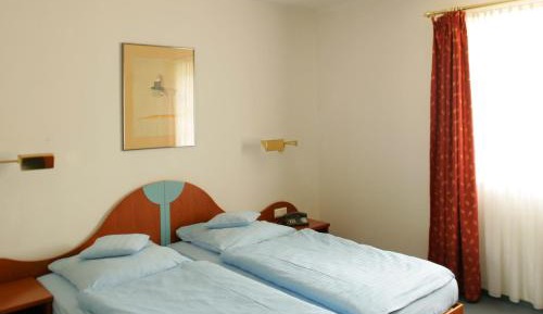 Landhaus Doppelzimmer mit Terrasse