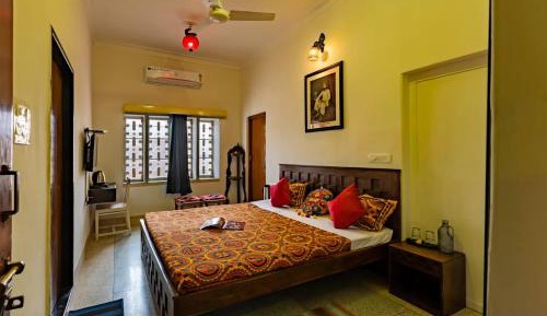 Double Room with Private Bathroom