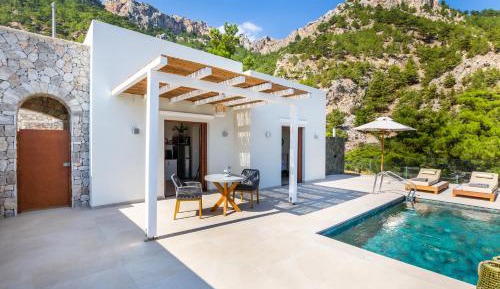 Villa with Private Pool