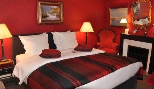 Double or Twin Room with Extra Bed
