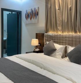 Single Room with Bathroom
