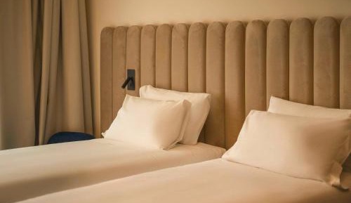 Tribe Essential Twin Room