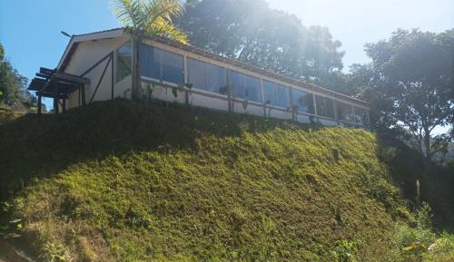 Suite with Mountain View