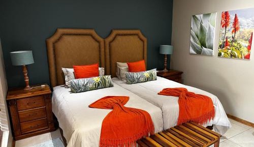 Deluxe Double Room (2 Adults + 1 Child)