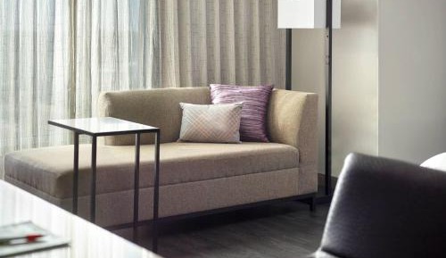 King Room - Non-Smoking