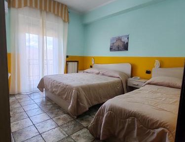Budget Triple Room