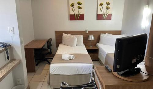 Twin Room with Shower