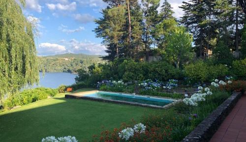 Double Room with Lake View