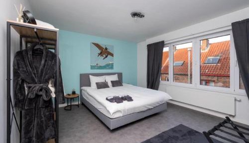 Double Room with Shared Bathroom