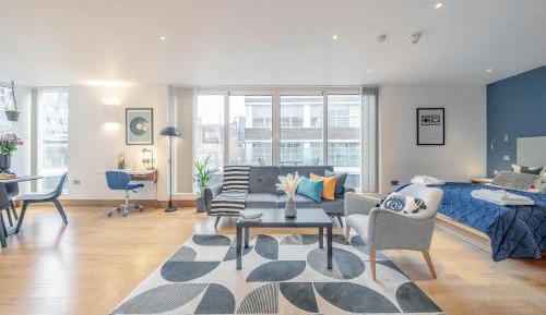 Premium Studio Apartment with Balcony