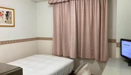 Single Room - Non-Smoking