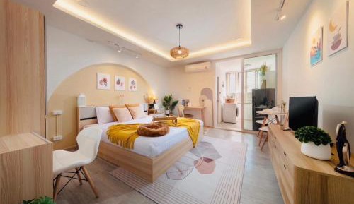 One-Bedroom Apartment