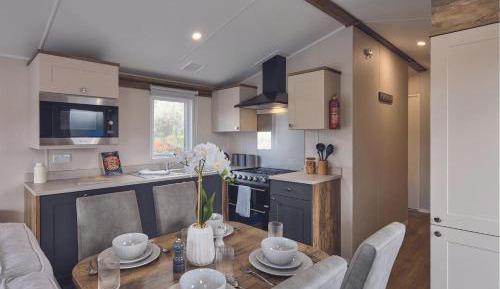 Holiday Home (Not Pet Friendly)