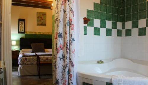 Double Room with Spa Bath