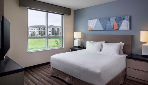 One-Bedroom King Suite with Sofa Bed and Kitchen