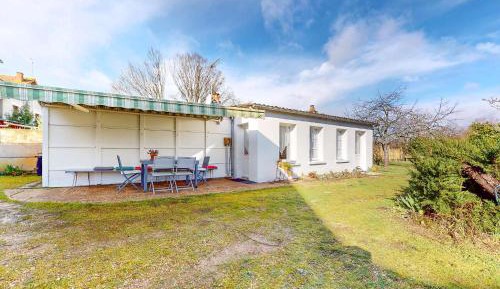 One-Bedroom Vacation Home