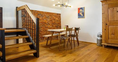 Superior One-Bedroom Apartment with Balcony
