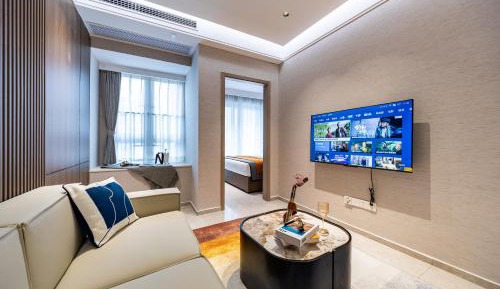Superior One-Bedroom Suite