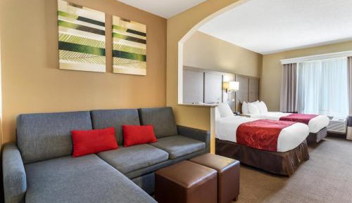 Double Suite with Two Double Beds - Accessible/Non-Smoking