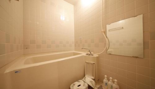 Deluxe Japanese-Style Room with Private Bathroom - Naritasan Temple View