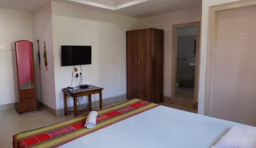 Room #1159715704