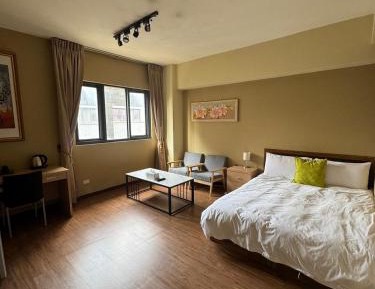 Large Double Room