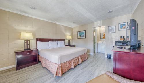Deluxe Single Room