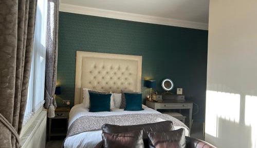 King Room with Ensuite