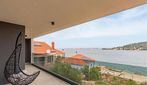 Three-Bedroom Vacation Home 