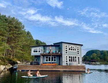 Houseboat