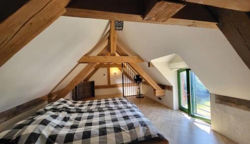 One-Bedroom House