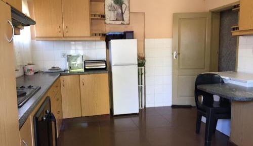 Family Room with Garden View