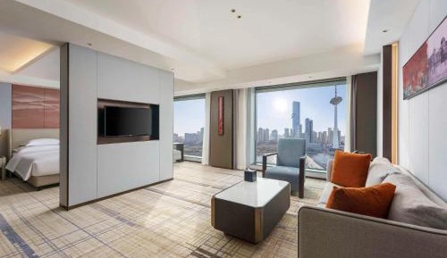 Swissotel Signature Room with One King Bed - Lake and City View