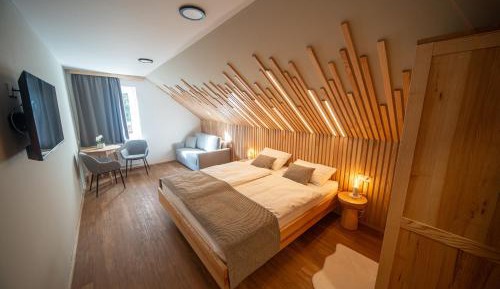 Double Room with Private Bathroom