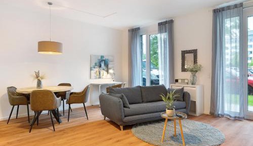Superior One-Bedroom Apartment with Balcony