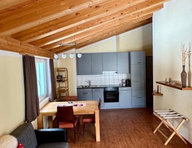 Studio (2 Adults)