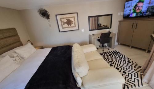 Studio with Pool View