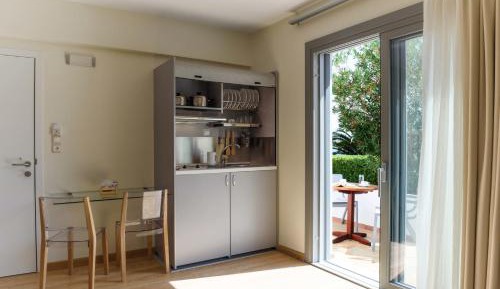 Studio with Garden View