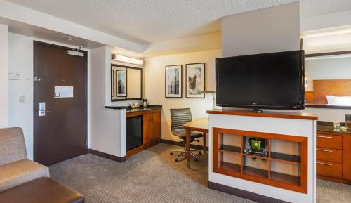 King Room with Sofa Bed