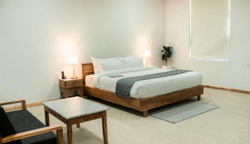 Superior King Suite